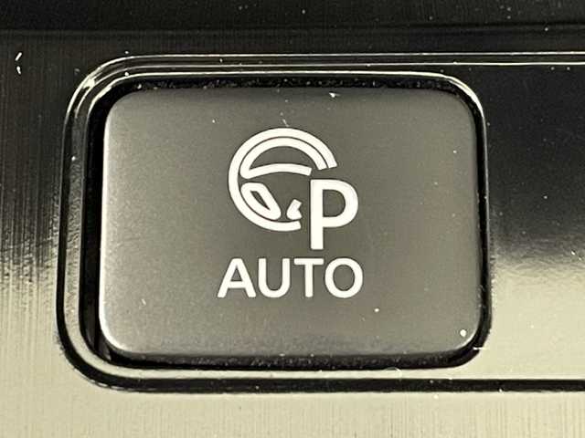 日産 エクストレイル オーテック e-4ORCE アドバンスドPKG 愛知県 2022(令4)年 5.5万km ブリリアントホワイトパール 純正12.3インチディスプレイオーディオ/プロパイロット/衝突軽減ブレーキ/アラウンドビューモニター/100V電源/ビルトインETC2.0/シートヒーター/LEDヘッドライト/ドライブレコーダー/ワイヤレス充電/デジタルインナーミラー/ブラインドスポットモニター/パワーシート/電動リアゲート/フルセグTV/Bluetooth/コーナーセンサー/レーンキープアシスト/パーキングアシスト/オートハイビーム/Carplay/プッシュスタート/USB接続/ルーフレール/スマートキー/ミュージックプレイヤー接続/AUTECH専用フロアマット/AUTECH専用アルミホイール/オートライト/本革シート/ヘッドアップディスプレイ/禁煙車/4WD/ウィンカーミラー/電動格納ミラー/フォグランプ/wエアコン/電動パーキングブレーキ/オートブレーキホールド/ステアリングリモコン