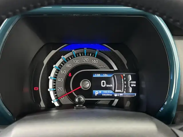 スズキ ハスラー HYBRID X 奈良県 2020(令2)年 6万km ブリスクブルーメタリック/ホワイト2トーンルーフ 社外ナビ　[KXM-E504W]/バックカメラ　/シートヒーター　/フルセグＴＶ　/ＥＴＣ　/デュアルカメラブレーキサポート　/クリアランスソナー　/ＬＥＤヘッドライト　/フォグライト　/車線逸脱警報　/純正１５インチＡＷ