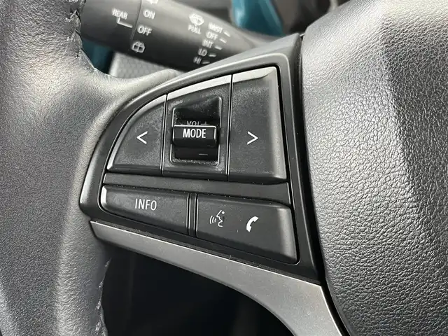 スズキ ハスラー HYBRID X 奈良県 2020(令2)年 6万km ブリスクブルーメタリック/ホワイト2トーンルーフ 社外ナビ　[KXM-E504W]/バックカメラ　/シートヒーター　/フルセグＴＶ　/ＥＴＣ　/デュアルカメラブレーキサポート　/クリアランスソナー　/ＬＥＤヘッドライト　/フォグライト　/車線逸脱警報　/純正１５インチＡＷ