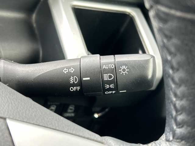 ダイハツ ウェイク G SA 富山県 2015(平27)年 5.7万km プラムブラウンクリスタルマイカ 純正ＳＤナビ/【CD/DVD/SD/USB/BT/フルセグＴＶ】/バックカメラ/両側パワースライドドア/衝突軽減ブレーキ/純正フロアマット/純正１５インチアルミホイール/ベンチシート/オートライト/ＬＥＤヘッドライト/スマートキー×１