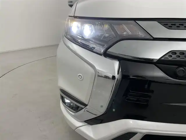 三菱 アウトランダー ＰＨＥＶ