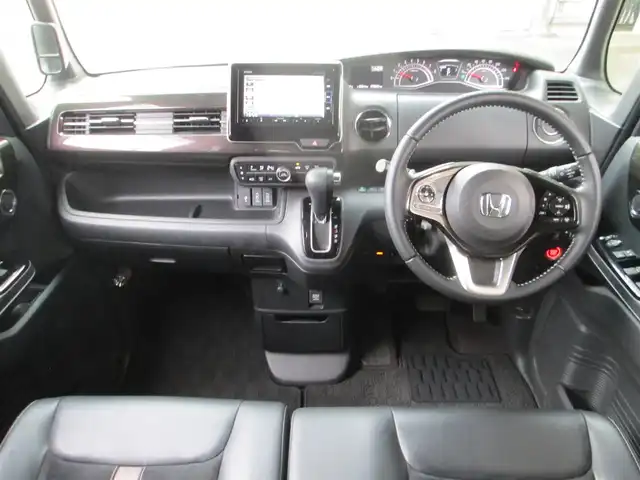 ホンダ Ｎ ＢＯＸ 千葉県 2018(平30)年 7.9万km プレミアムホワイトパールⅡ ワンオーナー/純正ナビ、フルセグTV/バックカメラ/純正オーディオ【DVD/CD/BT/SD/USB】/両側パワースライドドア/LEDヘッドライト&LEDフォグランプ/アダプティブクルーズコントロール/レーンキープアシスト/パドルシフト付き革巻きステアリング/ナビ連動ステアリングスイッチ/ハーフレザーシート/純正前方ドライブレコーダー/ビルトインETC、スペアキー/取扱説明書/ナビ取扱説明書/新車時保証書/ホンダ整備記録簿(H31/R2/4/6)