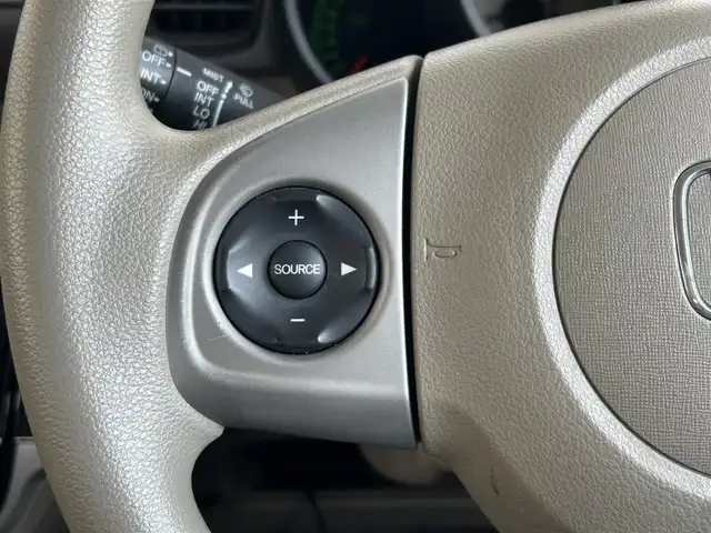 ホンダ Ｎ ＢＯＸ G Lパッケージ 兵庫県 2012(平24)年 10.6万km プレミアムホワイトパール 純正ディーラーナビ/（CD/DVD/SD）/バックカメラ/片側パワースライド/ETC/ヘッドライトレベライザー/横滑り防止機能/フロアマット/ドアバイザー/スマートキー/スペアキー