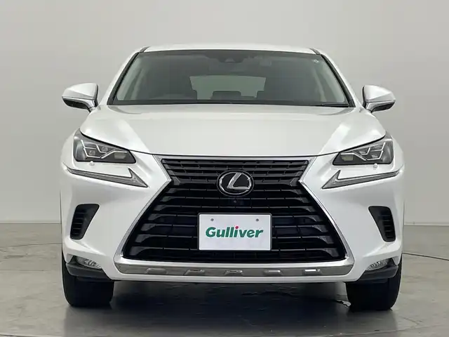 レクサス ＮＸ 300 バージョンL 群馬県 2018(平30)年 8万km ソニッククォーツ 純正１０．３型ナビ　全周囲カメラ　ビルトインＥＴＣ２．０　ドラレコ　黒レザーシート　シートヒーター　エアシート　パワーシート　電動リアゲート　パドルシフト　ダプティブクルーズコントロール　ＢＳＭ　禁煙