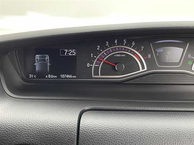 ホンダ Ｎ ＢＯＸ カスタム G L ターボ ホンダセンシング 千葉県 2018(平30)年 10.8万km プレミアムホワイトパールⅡ 【(株)IDOMが運営する【じしゃロン八千代店】の自社ローン対象車両になります。こちらは現金ご利用時の価格です。自社ローンご希望の方は別途その旨お申付け下さい。】/ワンオーナー/ターボ車/ホンダセンシング搭載/・衝突軽減ブレーキ（CMBS）/・誤発進抑制機能/・後方誤発進抑制機能/・歩行者事故低減ステアリング/・路外逸脱抑制機能/・ACC（アダプティブクルーズコントロール）/・LKAS（車線維持支援システム）/・オートハイビーム/・先行車発進お知らせ機能/・標識認識機能/純正CDオーディオ　型式：WX-171CP/【ワンセグTV、HDMI、BT対応、USB】/ステアリングスイッチ/バックカメラ/両側電動スライドドア/ビルトインETC/社外ドライブレコーダー（前後）/ハーフレザーシート/パドルシフト/アイドリングストップ/横滑り防止装置/電動格納ミラー/純正フロアマット/オートライト/LEDヘッドライト/LEDフォグ/純正15インチアルミホイール/保証書、取説、スペアキー有り