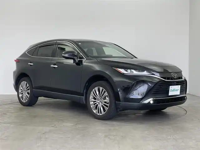 トヨタ ハリアー Z 埼玉県 2020(令2)年 5.2万km プレシャスブラックパール メーカーナビ　パノラミックビューモニター　ＢＳＭ　ＨＵＤ　ビルトインＥＴＣ２．０　ＪＢＬサウンド　セーフティセンス　レーダークルーズコントロール　前後ドラレコ　デジタルインナーミラー　純正アルミ　ＴＶ