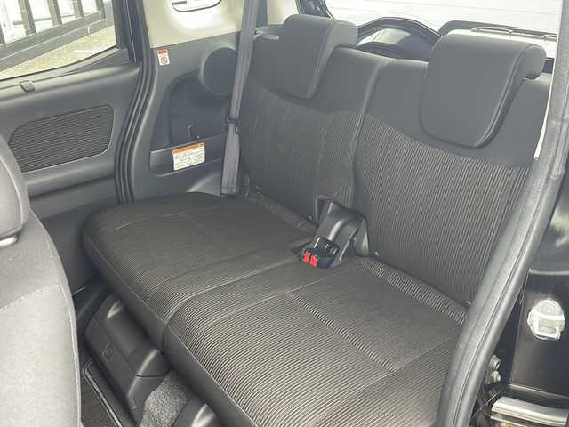 日産 デイズ ルークス ハイウェイスターX Gパッケージ 長崎県 2015(平27)年 7.4万km ブラック (株)IDOMが運営する【じしゃロン長崎店】の自社ローン専用車両になりますこちらは現金またはオートローンご利用時の価格です。自社ローンご希望の方は別途その旨お申付け下さい/・衝突軽減ブレーキ/・純正ナビ/・バックカメラ　/・アラウンドビューカメラ/・フルセグＴＶ/・両側パワスラ/・アイドリングストップ/・ステアリングリモコン/・ＡＡＣ/・純正フロアマット　/・プッシュスタート/・スペアキー１本