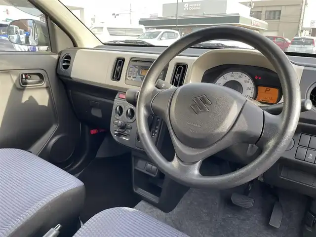 スズキ アルト F 広島県 2020(令2)年 1.4万km スペリアホワイト CDオーディオ/盗難防止装置/横滑り防止装置/スペアキー/リモコンキー/ハロゲンライト/ドアバイザー/保証書/取扱説明書