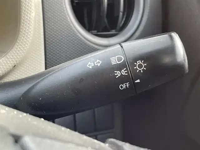 スズキ アルト F 広島県 2020(令2)年 1.4万km スペリアホワイト CDオーディオ/盗難防止装置/横滑り防止装置/スペアキー/リモコンキー/ハロゲンライト/ドアバイザー/保証書/取扱説明書