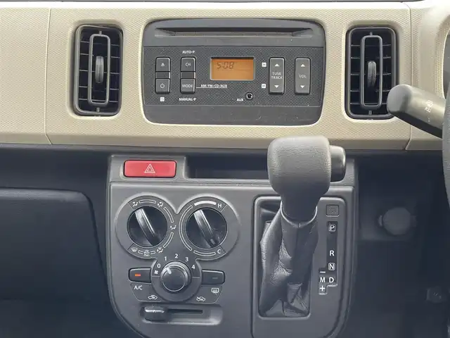 スズキ アルト F 広島県 2020(令2)年 1.4万km スペリアホワイト CDオーディオ/盗難防止装置/横滑り防止装置/スペアキー/リモコンキー/ハロゲンライト/ドアバイザー/保証書/取扱説明書