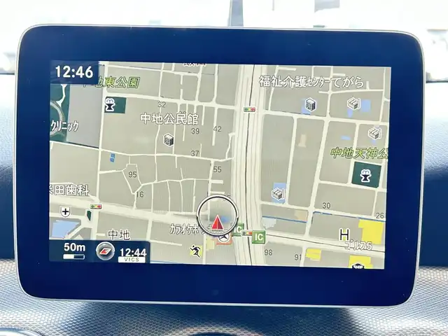 メルセデス・ベンツ ＧＬＡ１８０ 兵庫県 2017(平29)年 4.8万km カルサイトホワイト 純正ナビ/（DVD/CD/BT/SD/USB)/フルセグTV/バックカメラ/衝突軽減ブレーキ/レーダークルーズコントロール/前後コーナーセンサー/パドルシフト/レザーシート/シートヒーター/LEDヘッドライト/電動パーキングブレーキ/スマートキー/スペアキー/電動格納ミラー/純正フロアマット/純正アルミ18インチ/取扱説明書・保証書