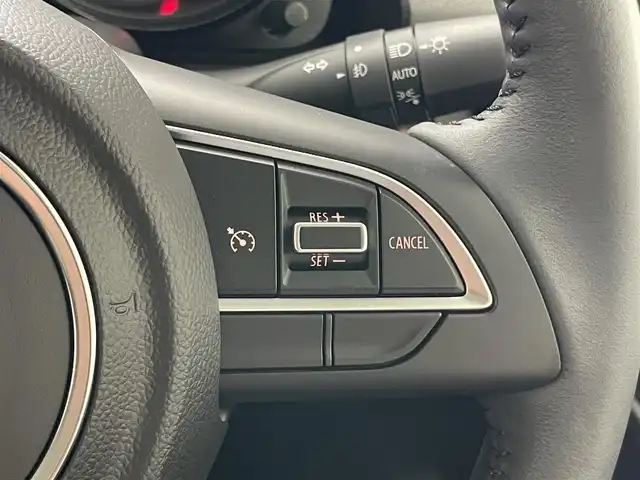スズキ ジムニー XC 愛知県 2025(令7)年 0.1万km ブルーイッシュブラックパール3 社外ナビ　バックカメラ　寒冷地仕様　禁煙車　Ｂｌｕｅｔｏｏｔｈ　ＤＶＤ再生　ＥＴＣ　前後ドラレコ　シートヒーター　衝突軽減　ＬＥＤオートライト　純正アルミ　フォグ　クルコン　ターボ搭載車　スマートキー