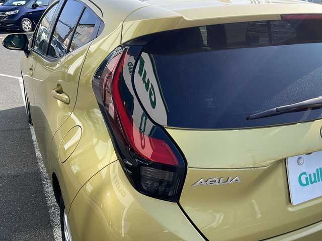 トヨタ アクア Z 茨城県 2021(令3)年 3.6万km ブラスゴールドメタリック 純正SDナビ(バックカメラ/Bluetooth)/コーナーセンサー/レーンキープアシスト/LEDオートライト/オートマチックハイビーム/サイドエアバッグ/スマートキー/冷房AAC/クルーズコントロール/USB入力端子/純正フロアマット/ハーフレザーシート/パワーシート/15インチ純正アルミホイール