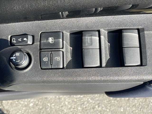 トヨタ アクア Z 茨城県 2021(令3)年 3.6万km ブラスゴールドメタリック 純正SDナビ(バックカメラ/Bluetooth)/コーナーセンサー/レーンキープアシスト/LEDオートライト/オートマチックハイビーム/サイドエアバッグ/スマートキー/冷房AAC/クルーズコントロール/USB入力端子/純正フロアマット/ハーフレザーシート/パワーシート/15インチ純正アルミホイール