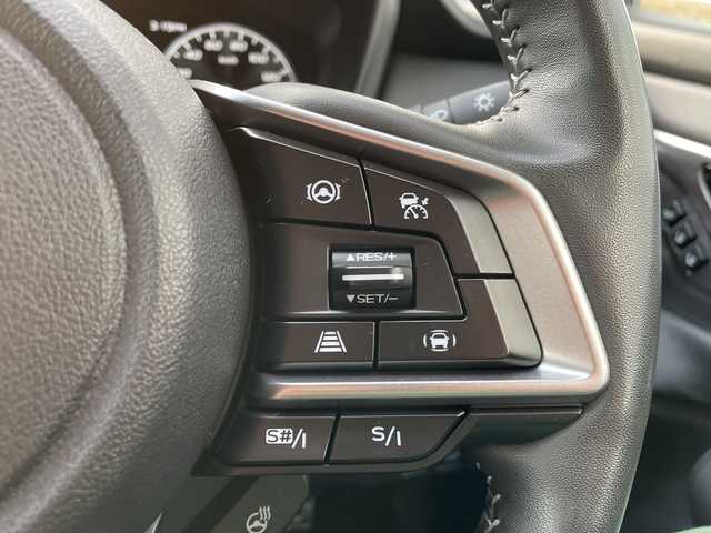 スバル アウトバック リミテッドEX 新潟県 2022(令4)年 4.5万km クリスタルホワイトP 4WD/純正メモリナビ/BT/USB/AUX/フルセグテレビ/フロント/サイド/バックカメラ/ETC/衝突被害軽減ブレーキ/レーンキープアシスト/レーダークルーズコントロール/革シート/パワーシート/シートヒーター/ステアリングヒーター/ステアリングスイッチ/パドルシフト/パワーバックドア/コーナーセンサー/スマートキー/プッシュスタート/LEDヘッドライト/オートライト/フォグランプ/純正18インチアルミホイール