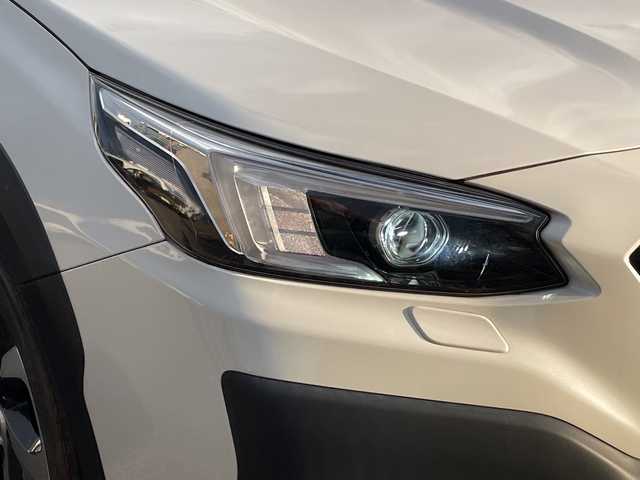スバル アウトバック リミテッドEX 新潟県 2022(令4)年 4.5万km クリスタルホワイトP 4WD/純正メモリナビ/BT/USB/AUX/フルセグテレビ/フロント/サイド/バックカメラ/ETC/衝突被害軽減ブレーキ/レーンキープアシスト/レーダークルーズコントロール/革シート/パワーシート/シートヒーター/ステアリングヒーター/ステアリングスイッチ/パドルシフト/パワーバックドア/コーナーセンサー/スマートキー/プッシュスタート/LEDヘッドライト/オートライト/フォグランプ/純正18インチアルミホイール