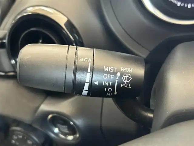 マツダ ロードスター S 愛知県 2015(平27)年 3.4万km セラミックM 純正オーディオ/ AM/FM/CD/USB/AUX/社外前方ドライブレコーダー/ETC/LEDヘッドライト/横滑り防止装置/純正フロアマット/純正16インチアルミホイール/スマートキー2個/エンジンPUSHスタート/取扱説明書/新車時保証書