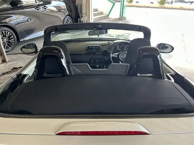 マツダ ロードスター S 愛知県 2015(平27)年 3.4万km セラミックM 純正オーディオ/ AM/FM/CD/USB/AUX/社外前方ドライブレコーダー/ETC/LEDヘッドライト/横滑り防止装置/純正フロアマット/純正16インチアルミホイール/スマートキー2個/エンジンPUSHスタート/取扱説明書/新車時保証書