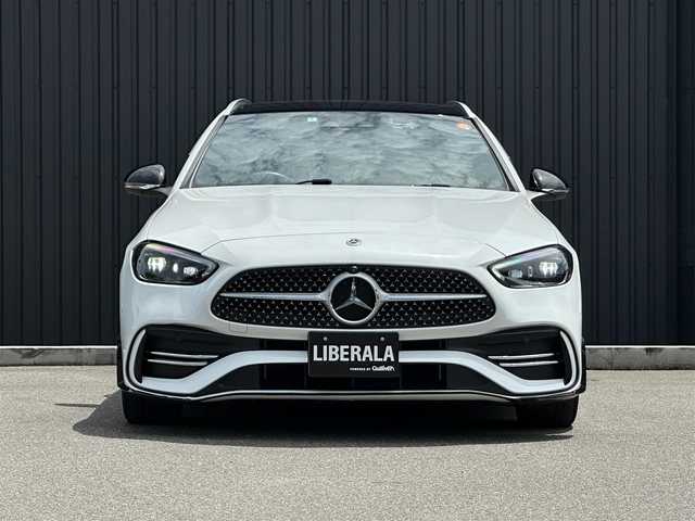 メルセデス・ベンツ Ｍ・ベンツ Ｃ２２０ｄ アバンギャルド　AMGライン 福島県 2022(令4)年 3.4万km パール 外装色：オパリスホワイト（885）/レーダーセーフティパッケージ/レザーエクスクルーシブパッケージ/・黒レザーシート/ベーシックパッケージ/・純正MBUXナビ/・ヘッドアップディスプレイ/パノラマサンルーフ/Burmesterサウンド/アクティブクルーズコントロール/ブラインドスポットモニター/レーンキープ/パワーシート/シートヒーター/360°カメラ/CarPlay/フルセグTV/ワイヤレス充電/デジタルライト/純正19インチAW/パワーバックドア/ドラレコ前後/アンビエントライト