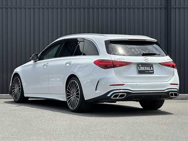 メルセデス・ベンツ Ｍ・ベンツ Ｃ２２０ｄ アバンギャルド　AMGライン 福島県 2022(令4)年 3.4万km パール 外装色：オパリスホワイト（885）/レーダーセーフティパッケージ/レザーエクスクルーシブパッケージ/・黒レザーシート/ベーシックパッケージ/・純正MBUXナビ/・ヘッドアップディスプレイ/パノラマサンルーフ/Burmesterサウンド/アクティブクルーズコントロール/ブラインドスポットモニター/レーンキープ/パワーシート/シートヒーター/360°カメラ/CarPlay/フルセグTV/ワイヤレス充電/デジタルライト/純正19インチAW/パワーバックドア/ドラレコ前後/アンビエントライト