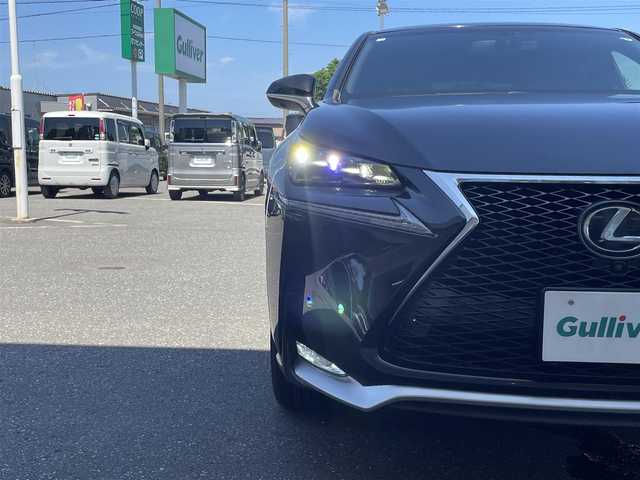 レクサス ＮＸ 300h Fスポーツ 青森県 2016(平28)年 10.2万km グラファイトブラックガラスフレーク 純正ナビ/地デジ/CD/DVD/BT/前席パワーシート/前席シートヒーター/前席エアシート/ETC2.0/前後ドライブレコーダー/サンルーフ/パノラミックビューモニター/バックカメラ/パドルシフト/LEDヘッドライト/18インチ純正AW/17インチ社外AW付スタッドレスタイヤ積込/パワーリヤゲート