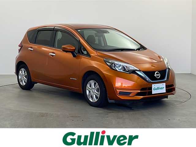 日産 ノート e－パワー X 栃木県 2016(平28)年 5万km プレミアムコロナオレンジ インテリジェント ルームミラー/インテリジェントアラウンドビューモニター/純正SDナビ(MM316D-W)/　Bluetooth/CD/DVD/フルセグ/iPod/SD/AM/FM/エマージェンシーブレーキ/・車線逸脱防止支援/・車線逸脱警報/・踏み間違い衝突防止アシスト/・ハイビームアシスト/ETC/前後ドライブレコーダー/LEDヘッドライト/ドアバイザー/スマートキー/社外フロアマット