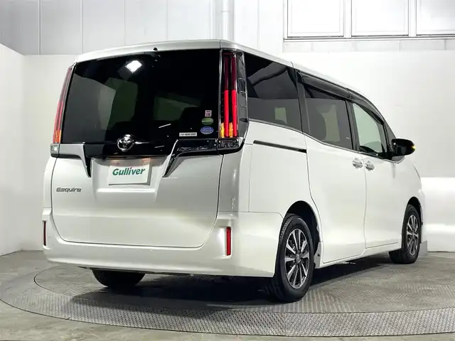 トヨタ エスクァイア Gi 大阪府 2019(平31)年 7.2万km ホワイトパールクリスタルシャイン 純正ナビＴＶ　後席モニター　バックカメラ　レザーシート　シートヒーター　クルコン　衝突軽減　ＥＴＣ　ドラレコ　両側パワスラ　レーンアシスト　アイドリングストップ　オートマチックハイビーム　スマートキー