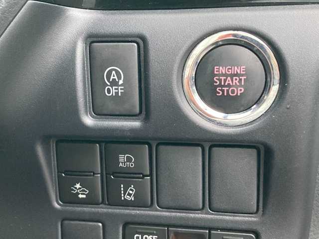 トヨタ ヴォクシー ZS 煌Ⅱ 愛媛県 2020(令2)年 5.1万km ホワイトパールクリスタルシャイン ワンオーナー/純正ナビ(NSZT-W68T)/・CD/DVD/フルセグTV/Bluetooth/SD/フリップダウンモニター/両側パワースライドドア /ドライブレコーダー前後/クルーズコントロール/衝突軽減ブレーキ/レーンキープアシスト/クリアランスソナー /LEDオートライト/・オートハイビーム /アイドリングストップ/ISOFIX/プッシュスタート