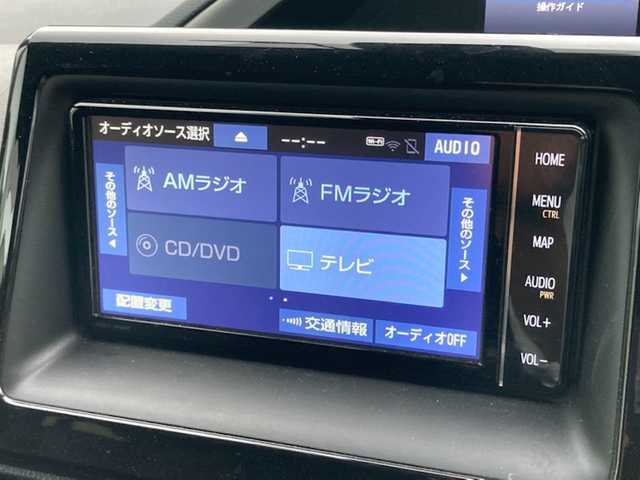 トヨタ ヴォクシー ZS 煌Ⅱ 愛媛県 2020(令2)年 5.1万km ホワイトパールクリスタルシャイン ワンオーナー/純正ナビ(NSZT-W68T)/・CD/DVD/フルセグTV/Bluetooth/SD/フリップダウンモニター/両側パワースライドドア /ドライブレコーダー前後/クルーズコントロール/衝突軽減ブレーキ/レーンキープアシスト/クリアランスソナー /LEDオートライト/・オートハイビーム /アイドリングストップ/ISOFIX/プッシュスタート