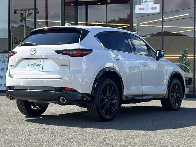 マツダ ＣＸ－５ XD スポーツアピアランス 大阪府 2024(令6)年 0.8万km ロジウムホワイトプレミアムメタリック 衝突軽減システム　ＢＯＳＥ　純正ナビ　全周囲カメラ　ＢＴ　フルセグＴＶ　レザーシート　全席シートヒーター　前席ベンチレーション　前席パワーシート　シートメモリ　オートホールド　レーダークルコン　ＥＴＣ　ステアリングヒーター　パワーバックドア　純正フロアマット　純正アルミホイール　BSM　アクティブ・ドライビング・ディスプレイ　オートライト　LEDヘッドライト　パドルシフト　前後コーナーセンサー　スマートキー　プッシュスタート　保証書　