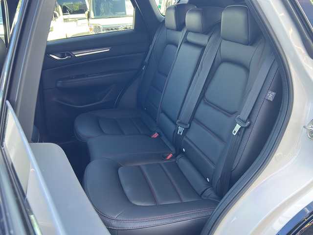 マツダ ＣＸ－５ XD スポーツアピアランス 大阪府 2024(令6)年 0.8万km ロジウムホワイトプレミアムメタリック 衝突軽減システム　ＢＯＳＥ　純正ナビ　全周囲カメラ　ＢＴ　フルセグＴＶ　レザーシート　全席シートヒーター　前席ベンチレーション　前席パワーシート　シートメモリ　オートホールド　レーダークルコン　ＥＴＣ　ステアリングヒーター　パワーバックドア　純正フロアマット　純正アルミホイール　BSM　アクティブ・ドライビング・ディスプレイ　オートライト　LEDヘッドライト　パドルシフト　前後コーナーセンサー　スマートキー　プッシュスタート　保証書　