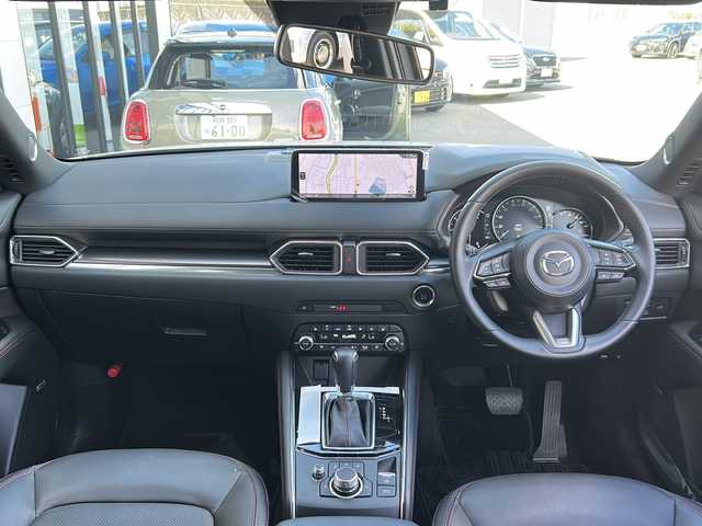 マツダ ＣＸ－５ XD スポーツアピアランス 大阪府 2024(令6)年 0.8万km ロジウムホワイトプレミアムメタリック 衝突軽減システム　ＢＯＳＥ　純正ナビ　全周囲カメラ　ＢＴ　フルセグＴＶ　レザーシート　全席シートヒーター　前席ベンチレーション　前席パワーシート　シートメモリ　オートホールド　レーダークルコン　ＥＴＣ　ステアリングヒーター　パワーバックドア　純正フロアマット　純正アルミホイール　BSM　アクティブ・ドライビング・ディスプレイ　オートライト　LEDヘッドライト　パドルシフト　前後コーナーセンサー　スマートキー　プッシュスタート　保証書　