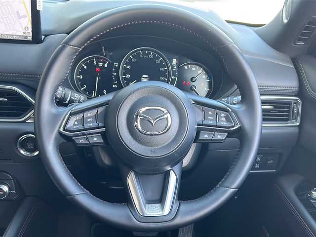 マツダ ＣＸ－５ XD スポーツアピアランス 大阪府 2024(令6)年 0.8万km ロジウムホワイトプレミアムメタリック 衝突軽減システム　ＢＯＳＥ　純正ナビ　全周囲カメラ　ＢＴ　フルセグＴＶ　レザーシート　全席シートヒーター　前席ベンチレーション　前席パワーシート　シートメモリ　オートホールド　レーダークルコン　ＥＴＣ　ステアリングヒーター　パワーバックドア　純正フロアマット　純正アルミホイール　BSM　アクティブ・ドライビング・ディスプレイ　オートライト　LEDヘッドライト　パドルシフト　前後コーナーセンサー　スマートキー　プッシュスタート　保証書　