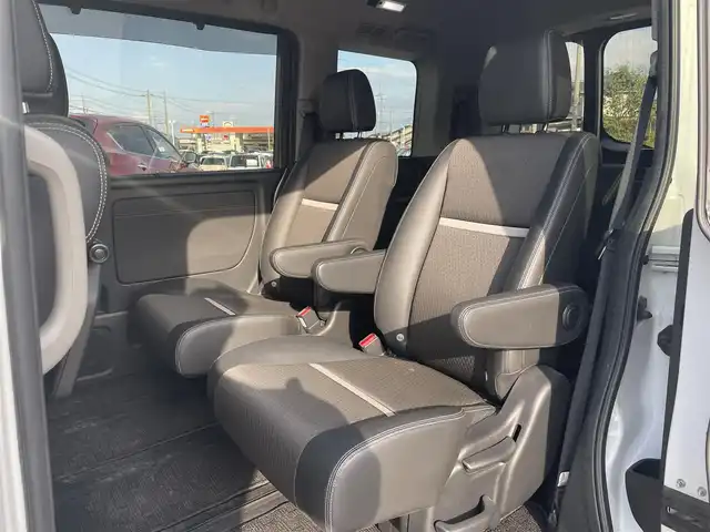 ホンダ ステップワゴン スパーダ ハイブリッド G EX ホンダセンシング 富山県 2018(平30)年 3.9万km プラチナホワイトパール 純正ナビ/フルセグTV/両側パワースライドドア/バックモニター/ビルトインETC/ドライブレコーダー/アダプティブクルーズコントロール/ホンダセンシング/・衝突被害軽減ブレーキ/・車線逸脱防止支援/・誤発進抑制/・標識認識/・先行車発進お知らせ/LEDヘッドランプ/デュアルオートエアコン/革巻きステアリング/ステアリングスイッチ/ハーフレザーシート/前席シートヒーター/純正16インチアルミホイール/スマートキー/プッシュエンジンスタート/禁煙車