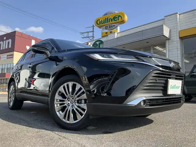 トヨタ ハリアー Z 滋賀県 2022(令4)年 1.2万km ブラック ワンオーナー/トヨタセーフティセンス/レーダークルーズコントロール/ブラインドスポットモニター/スペアタイヤ有り/12.3インチディスプレイオーディオプラス/　　　JBLプレミアムサウンドシステム/・Bluetooth、フルセグテレビ、HDMI端子/・AppleCayPlay/AndroidAuto/バックカメラ/ビルトインETC.20/デジタルインナーミラー/運転席パワーシート/パワーバックドア/LEDヘッドライト/LEDフォグランプ/純正19インチアルミホイール/3Dレザー調フロアマット/スペアキー有り/取扱説明書/保証書/