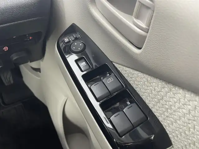 日産 デイズ X 熊本県 2021(令3)年 1.3万km 黒 純正ディスプレイオーディオ/BT/USB/AM/FM/バックカメラ/前後ドラレコ/エマージェンシーブレーキ/車線逸脱警報/コーナーセンサー/オートライト/・ハロゲンライト/・ヘッドライトレベライザー/純正ドアバイザー/純正フロアマット/プッシュスタート/・スマートキー/・スペアキー×１