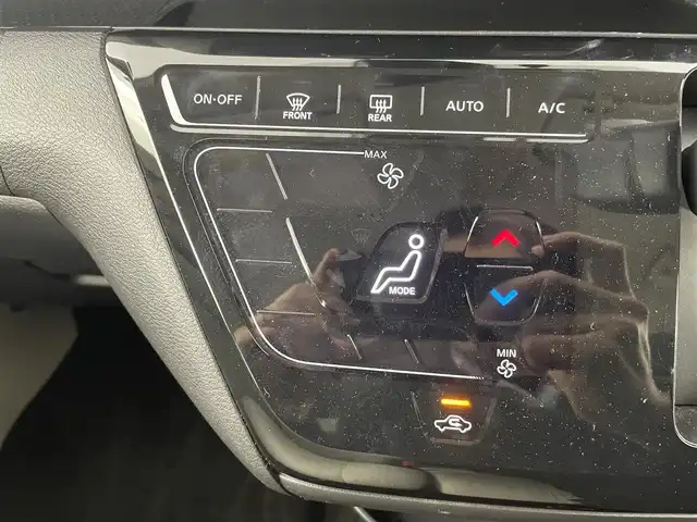 日産 デイズ X 熊本県 2021(令3)年 1.3万km 黒 純正ディスプレイオーディオ/BT/USB/AM/FM/バックカメラ/前後ドラレコ/エマージェンシーブレーキ/車線逸脱警報/コーナーセンサー/オートライト/・ハロゲンライト/・ヘッドライトレベライザー/純正ドアバイザー/純正フロアマット/プッシュスタート/・スマートキー/・スペアキー×１