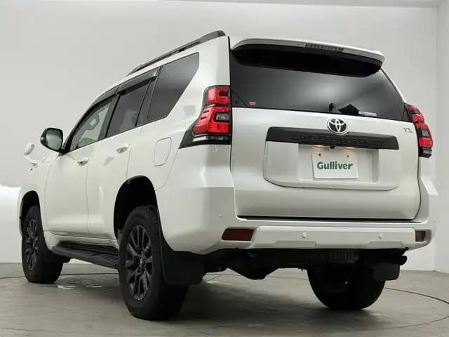 トヨタ ランドクルーザー プラド TX Lパッケージ マットブラED 愛知県 2023(令5)年 1.4万km ホワイトパールクリスタルシャイン アルパイン9インチナビ/フルセグTV/CD/DVD/Bluetooth接続/サンルーフ/シートヒーター/シートエアコン/ETC/電動パワーシート/バックカメラ/前後ドライブレコーダー/本革シート/HDMI/アダプティブクルーズコントロール/衝突被害軽減ブレーキ/レーンキープアシスト/オートマチックハイビーム/LEDヘッドライト/ヘッドライトウォッシャー/フォグライト/純正18インチアルミホイール/純正フロアマット/ルーフレール