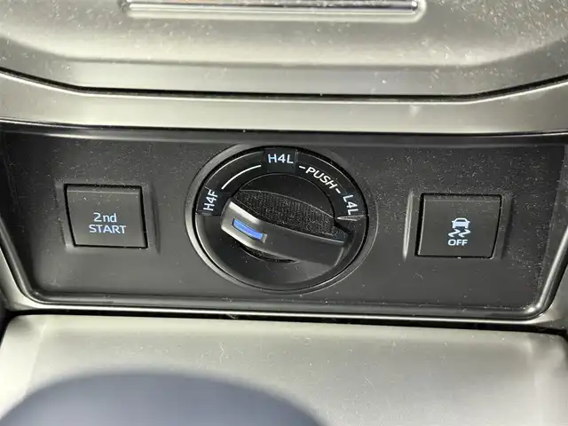 トヨタ ランドクルーザー プラド TX Lパッケージ マットブラED 愛知県 2023(令5)年 1.4万km ホワイトパールクリスタルシャイン アルパイン9インチナビ/フルセグTV/CD/DVD/Bluetooth接続/サンルーフ/シートヒーター/シートエアコン/ETC/電動パワーシート/バックカメラ/前後ドライブレコーダー/本革シート/HDMI/アダプティブクルーズコントロール/衝突被害軽減ブレーキ/レーンキープアシスト/オートマチックハイビーム/LEDヘッドライト/ヘッドライトウォッシャー/フォグライト/純正18インチアルミホイール/純正フロアマット/ルーフレール