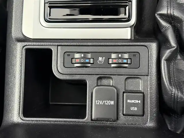 トヨタ ランドクルーザー プラド TX Lパッケージ マットブラED 愛知県 2023(令5)年 1.4万km ホワイトパールクリスタルシャイン アルパイン9インチナビ/フルセグTV/CD/DVD/Bluetooth接続/サンルーフ/シートヒーター/シートエアコン/ETC/電動パワーシート/バックカメラ/前後ドライブレコーダー/本革シート/HDMI/アダプティブクルーズコントロール/衝突被害軽減ブレーキ/レーンキープアシスト/オートマチックハイビーム/LEDヘッドライト/ヘッドライトウォッシャー/フォグライト/純正18インチアルミホイール/純正フロアマット/ルーフレール