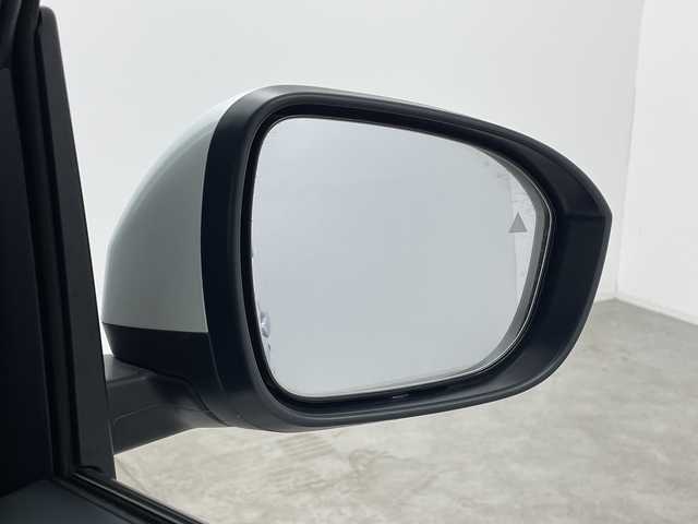 日産 セレナ ハイウェイスター V 群馬県 2023(令5)年 4.1万km プリズムホワイト 純正１２．３型ナビ　全周囲カメラ　デジタルインナーミラー　プロパイロット　ワイヤレス充電器　ＥＴＣ２．０　ＢＳＭ　パドルシフト　ＷＡＣ　両側電動スライドドア　ＬＥＤヘッドライト　ＬＥＤ　禁煙車