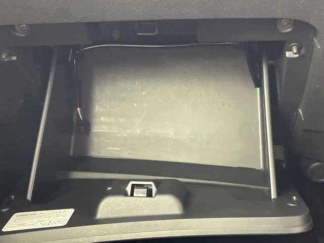 日産 セレナ ハイウェイスター V 群馬県 2023(令5)年 4.1万km プリズムホワイト 純正１２．３型ナビ　全周囲カメラ　デジタルインナーミラー　プロパイロット　ワイヤレス充電器　ＥＴＣ２．０　ＢＳＭ　パドルシフト　ＷＡＣ　両側電動スライドドア　ＬＥＤヘッドライト　ＬＥＤ　禁煙車