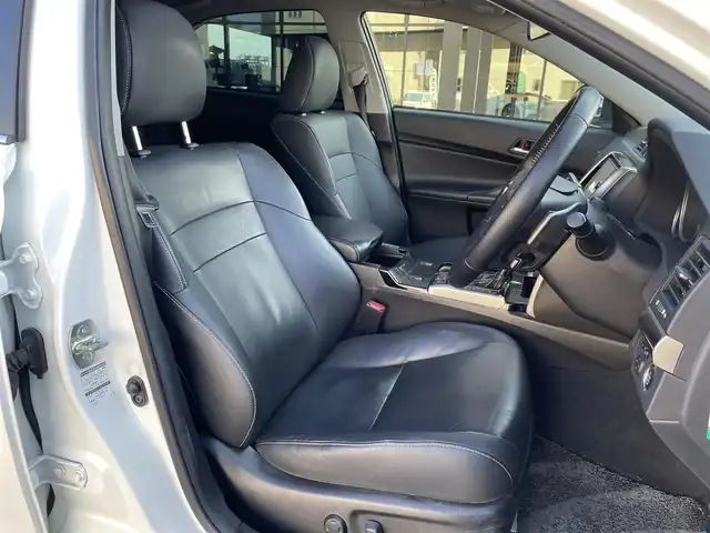 トヨタ マークＸ 250RDS 千葉県 2016(平28)年 6万km ホワイトパールクリスタルシャイン 純正ナビ/フルセグ/バックカメラ/Bluetooth/モデリスタエアロ/サンルーフ/黒革/パワーシート/シートヒーター/PCS/レーダークルーズコントロール/ドラレコ前後/スペアキー/エンジンスターター/ETC/保証書・取説