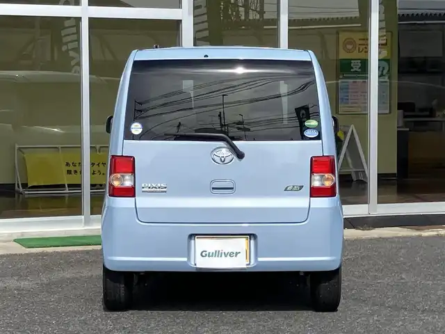 車両画像8