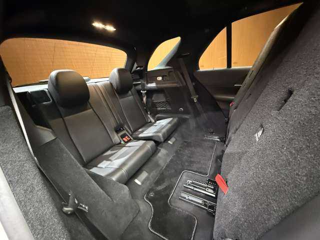 メルセデス・ベンツ Ｍ・ベンツ ＧＬＥ４００ｄ 4MATIC スポーツ 千葉県 2019(令1)年 6.2万km ダイヤモンドホワイト パノラマＳＲ　/ＡＣＣ　/黒革シート　/ナビ　/ＴＶ　/Ｂｌｕｅｔｏｏｔｈ接続　/３６０°Ｂｕｒｍｅｓｔｅｒサウンド　/シートヒーター　/ベンチレーション　/電動リアゲート　/衝突軽減Ｂ　/ＢＳＭ　/ＬＫＡ　/ＥＴＣ　/禁煙車