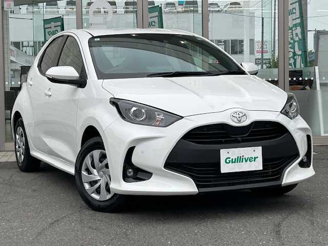 トヨタ ヤリス X 青森県 2021(令3)年 4.6万km スーパーホワイトⅡ 純正ディスプレイオーディオ(Bluetooth/ラジオ)/全方位カメラ/プリクラッシュセーフティ/アダプティブクルーズコントロール/クリアランスソナー/オートマチックハイビーム/オートライト/フロントワイパーデアイサー/ビルトインETC/ヘッドライトレベライザー/フォグライト/電動格納ミラー/スペアキー/社外14インチAW付き冬タイヤ(175/70/14)積込み