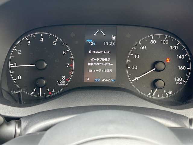トヨタ ヤリス X 青森県 2021(令3)年 4.6万km スーパーホワイトⅡ 純正ディスプレイオーディオ(Bluetooth/ラジオ)/全方位カメラ/プリクラッシュセーフティ/アダプティブクルーズコントロール/クリアランスソナー/オートマチックハイビーム/オートライト/フロントワイパーデアイサー/ビルトインETC/ヘッドライトレベライザー/フォグライト/電動格納ミラー/スペアキー/社外14インチAW付き冬タイヤ(175/70/14)積込み