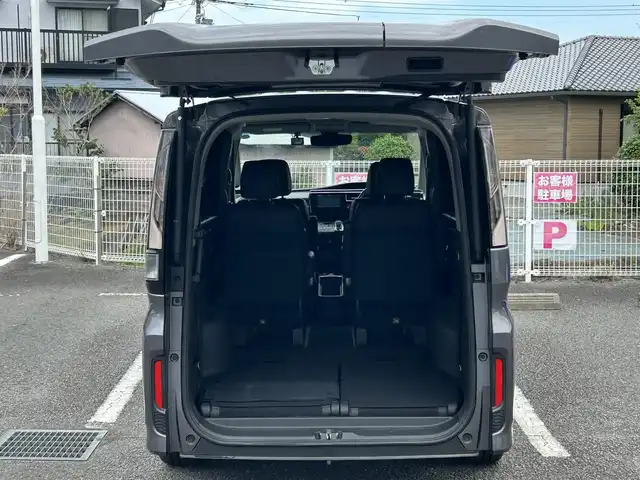 ホンダ ステップワゴン 静岡県 2017(平29)年 5.6万km モダンスティールM ユーザー買い取り車両/D/Nシートヒーター/ブレーキホールド/衝突軽減ブレーキ/レーンアシスト/パワーウィンドウ/EVスイッチ/フリップダウンモニター/純正アルミホイール16インチ/2.5A　USBソケット/12V　シガーソケット/TV　ワンセグ/ビルドインETC