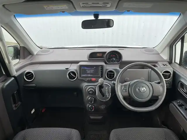 トヨタ ポルテ F アラモード 福岡県 2015(平27)年 7.7万km ホワイトパールクリスタルシャイン ・純正ナビ　/・バックカメラ　・片側パワースライドドア　/・チップアップシート　/・スマートキー／プッシュスタート　/・ＥＴＣ　/・ヘッドライトレベライザー　/。電格ミラー　/・オートライト　/・ハンドルスイッチ