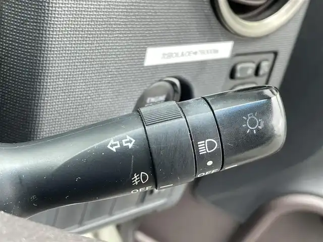 トヨタ ポルテ F アラモード 福岡県 2015(平27)年 7.7万km ホワイトパールクリスタルシャイン ・純正ナビ　/・バックカメラ　・片側パワースライドドア　/・チップアップシート　/・スマートキー／プッシュスタート　/・ＥＴＣ　/・ヘッドライトレベライザー　/。電格ミラー　/・オートライト　/・ハンドルスイッチ